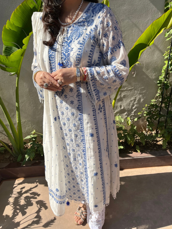 Stunning Lucknowi Chikankari Handwork Ensemble