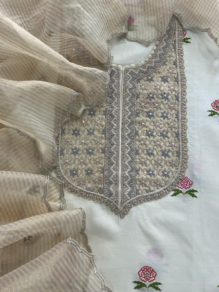 Pure Silk Banarasi Kadwa 