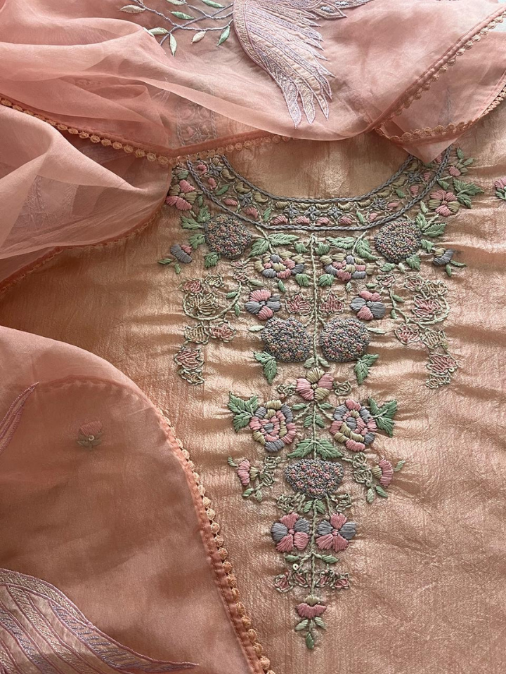 Crushed Tissue Embroidery 