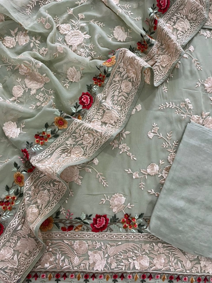 Graceful Georgette