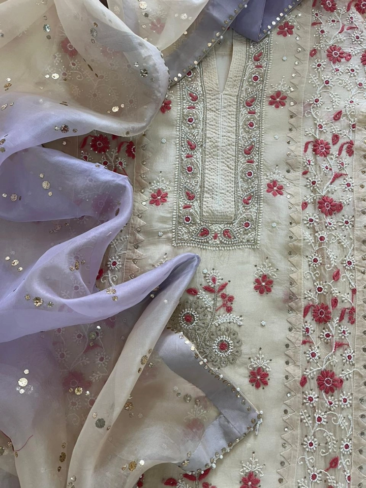 Lucknowi Chikankari